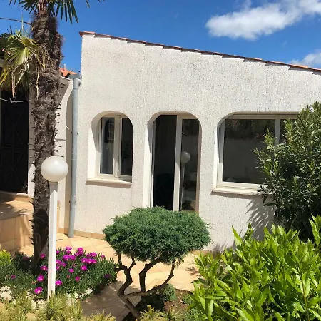 Nyaraló House Barbariga